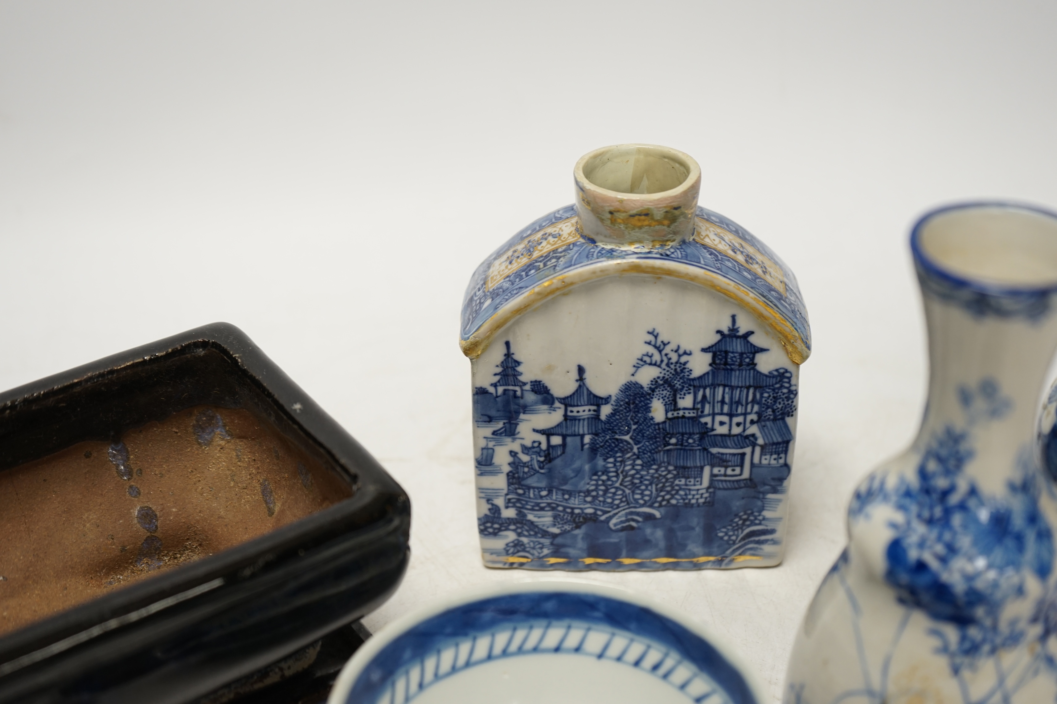 Chinese ceramics to include blue and white bowls and vases, largest 15cm wide. Condition - poor to fair